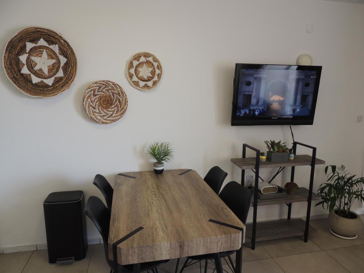 Lev Eilat Suites Exteriör bild