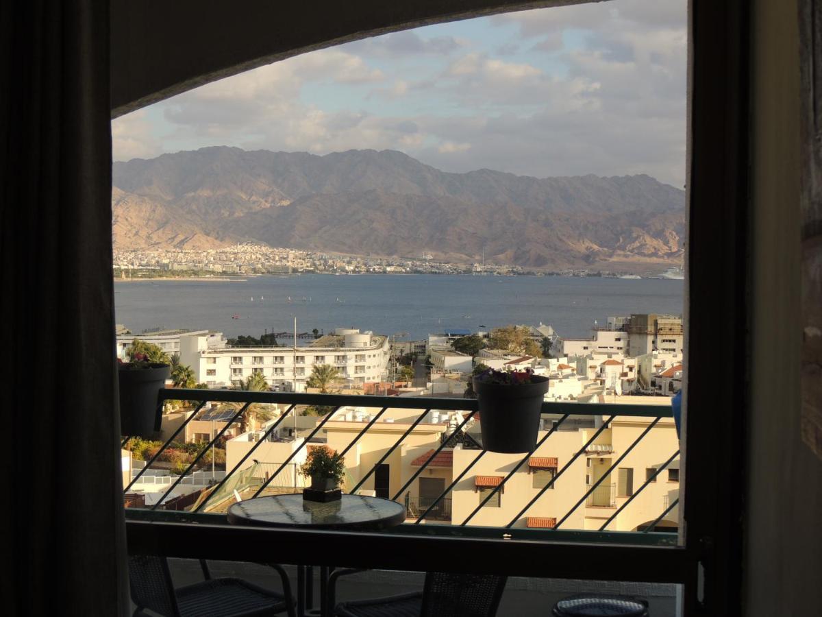 Lev Eilat Suites Exteriör bild