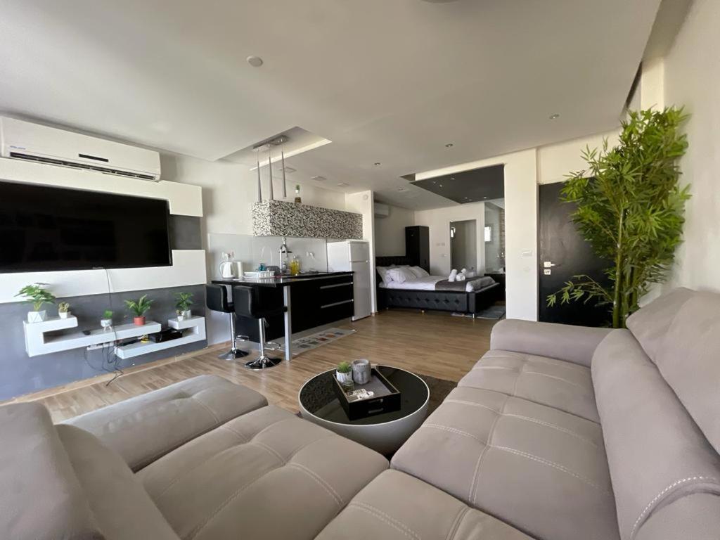 Lev Eilat Suites Exteriör bild
